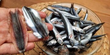 Balık temizlemenin en pratik yöntemi açıklandı