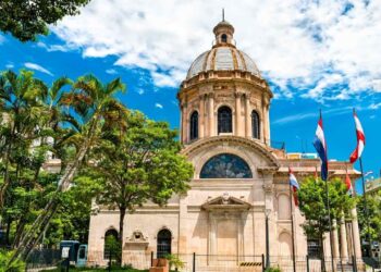 Dünyanın En Ucuz Şehrine Akın Akın Gitmeye Başladılar