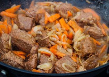 Etin yumuşacık olması için tek bir malzeme yetiyor