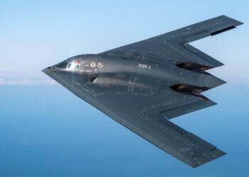 Seri üretime geçildi! Görünmez uçak kalmayacak